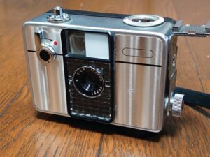 いつものフィルムで倍撮れる！？ハーフカメラって何？ │ カメラ買取